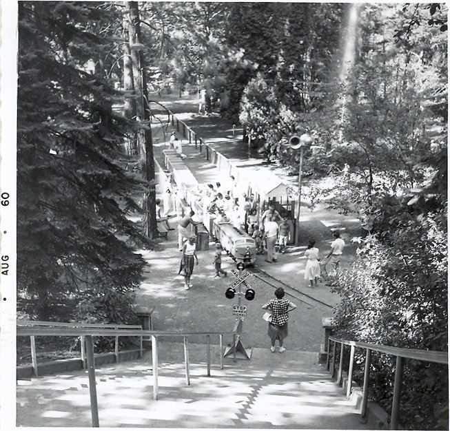 Click to display the next picture