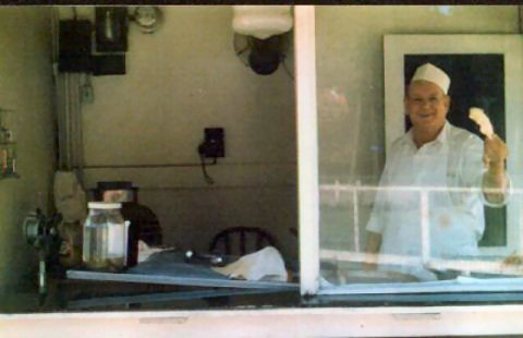 Click to display the next picture